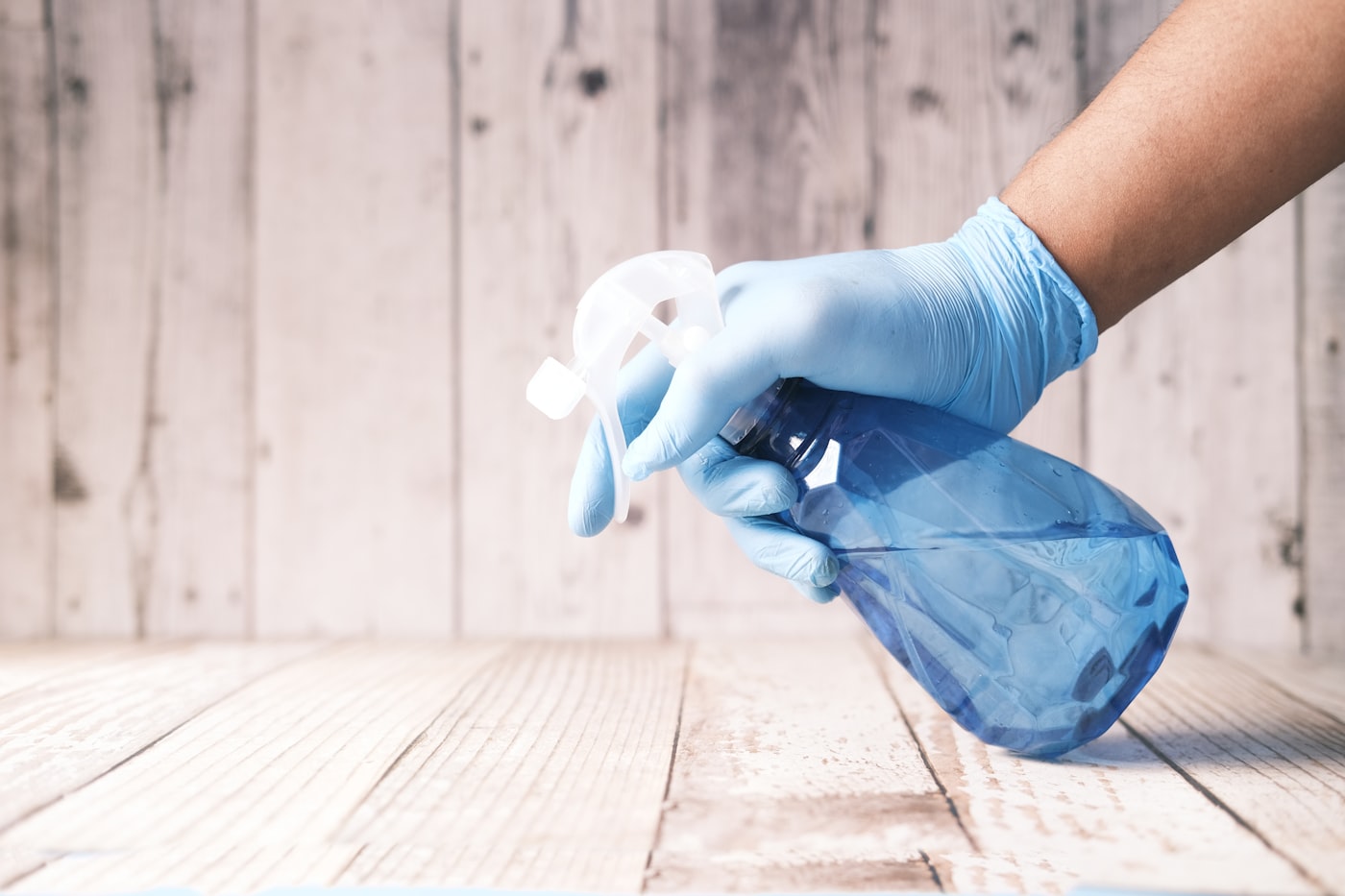 Blue Lotus cleaner with spray bottle